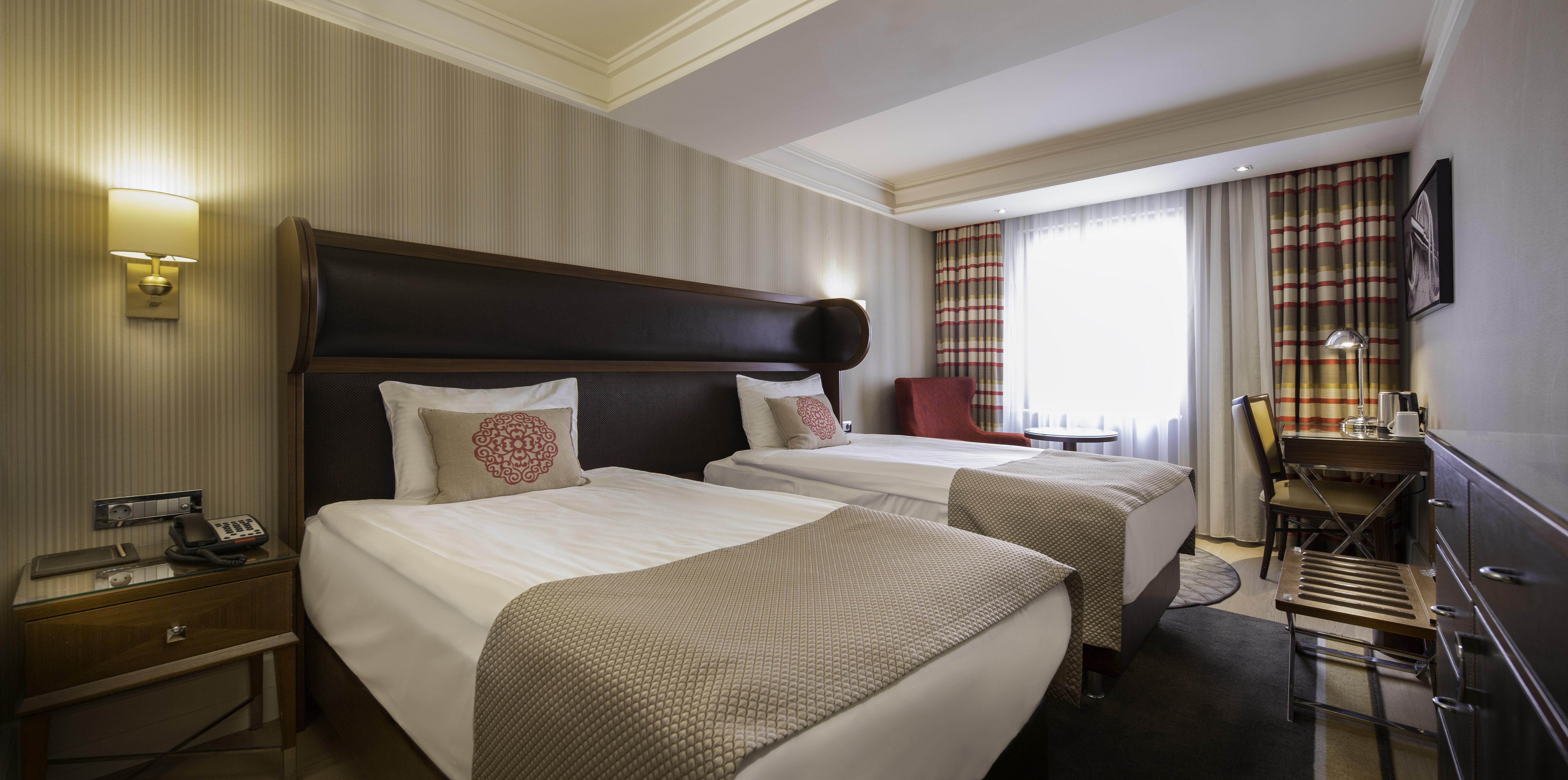 ไททานิค คอมฟอร์ต ซิสลี Hotel อิสตันบูล ภายนอก รูปภาพ